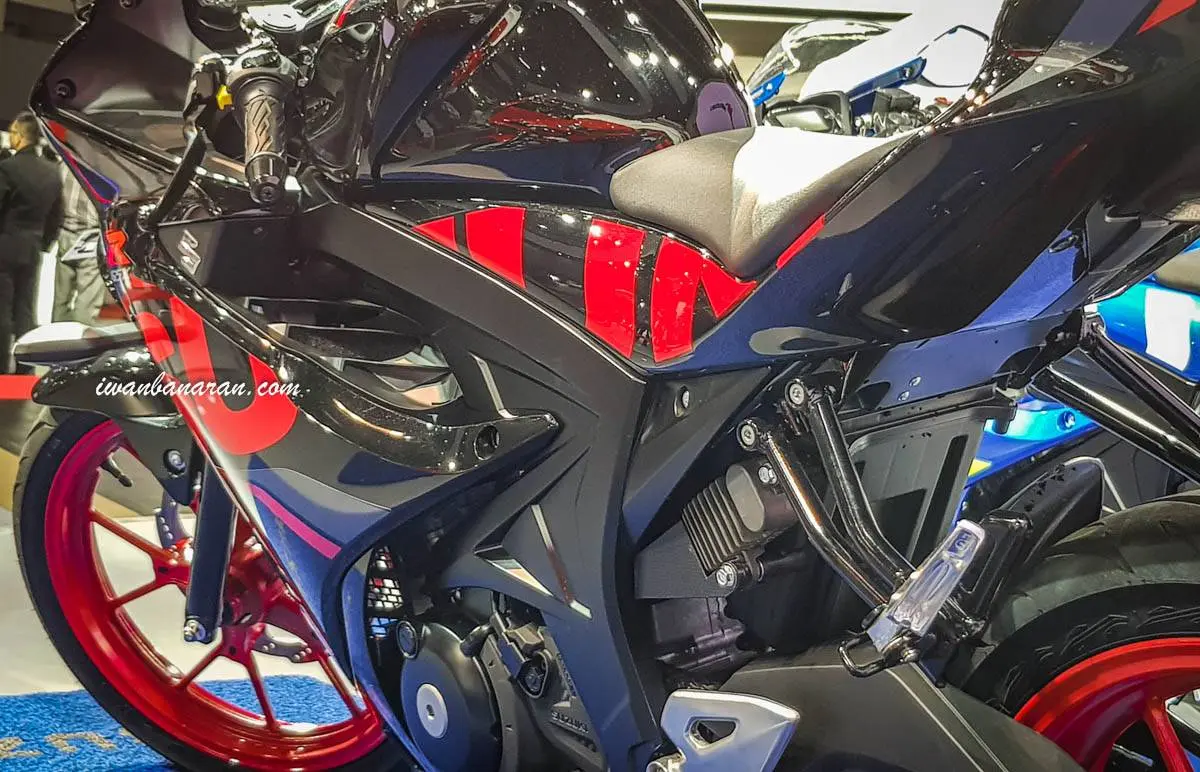 Mega gallery Suzuki new GSX-R150 warna 2018, warna putih hilang