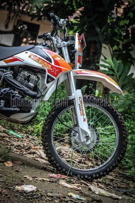 Viar_cross_X200SE (21)