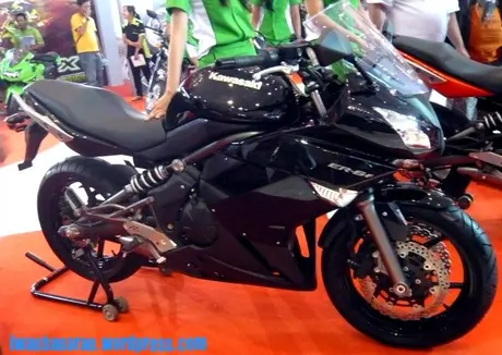P1100047 Kawasaki ER6…ini motor baru sadis beneran