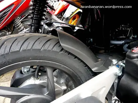 Penasaran gambar detil Honda Vario 125PGM-FI?. Monggo diintip… —