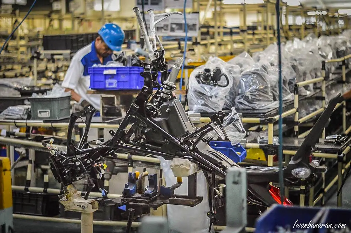 Blogger Suzuki factory visit……nihhhh yang pada penasaran sama rangka new GSX-R150