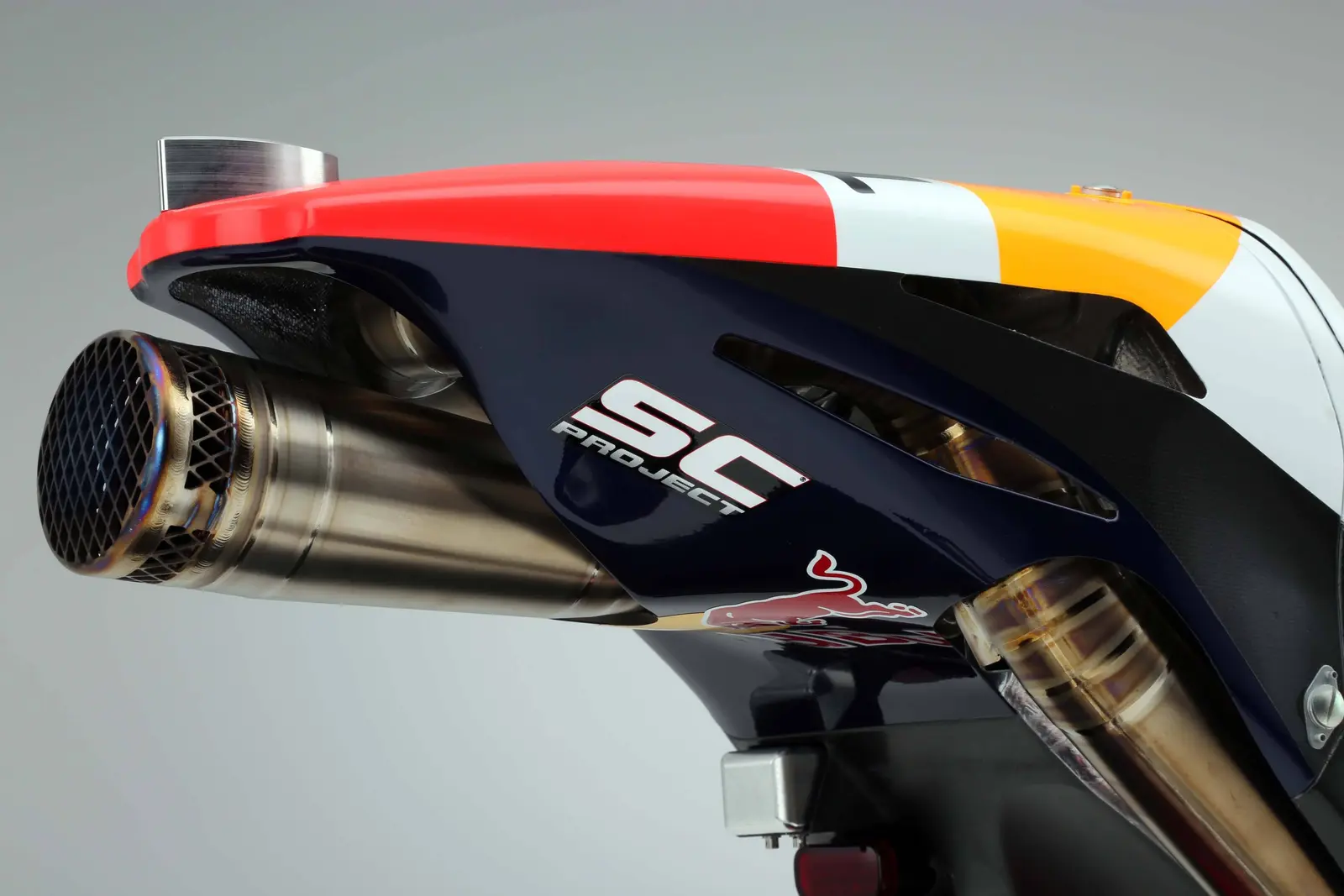 Dirilis di Indonesia, berikut foto high res Honda RC213V 2017… — Knalpot beda caakk