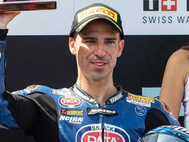 Marco Melandri Sebut Rossi sudah terlalu tua di Motogp