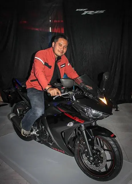 Yamaha_YZF_R25 (64)
