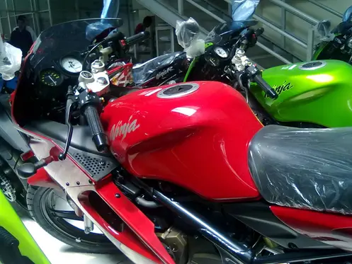 Walah….Harga Kawasaki Ninja Naik