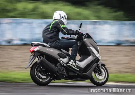 Yamaha_Nmax150_ABS (3)
