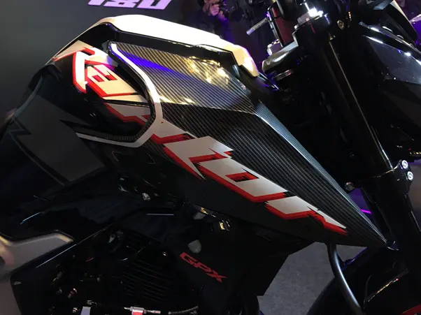 Street Fighter GPX Raptor 180 resmi dirilis tantang Yamaha MT15 ! GAHAR cak