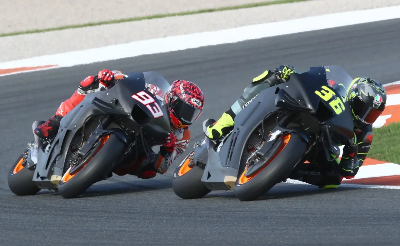 Warning ! HRC kehabisan waktu ?? Marc siap tinggalkan Honda gabung Ducati ?