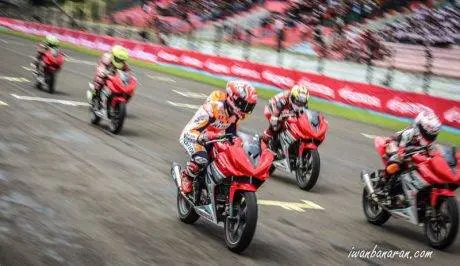marc-marquez-di-sentul-2016-12