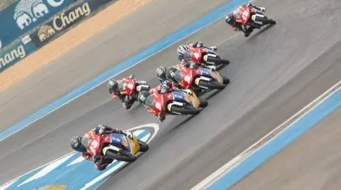 RidersinactionatRound1ChangIntCircuitSAATC2016