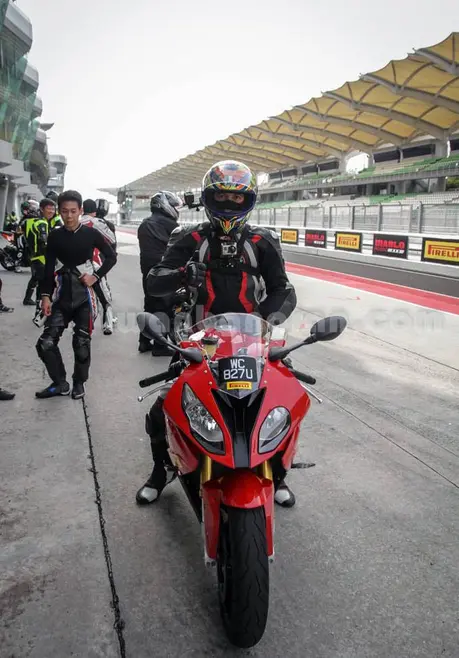 Pirelli Diablo Rosso III (4)