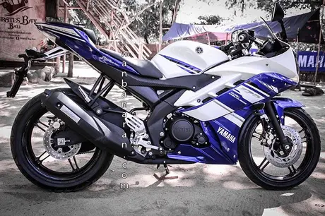 Yamaha YZF_R15 (9)
