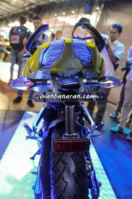 pulsar 200NS