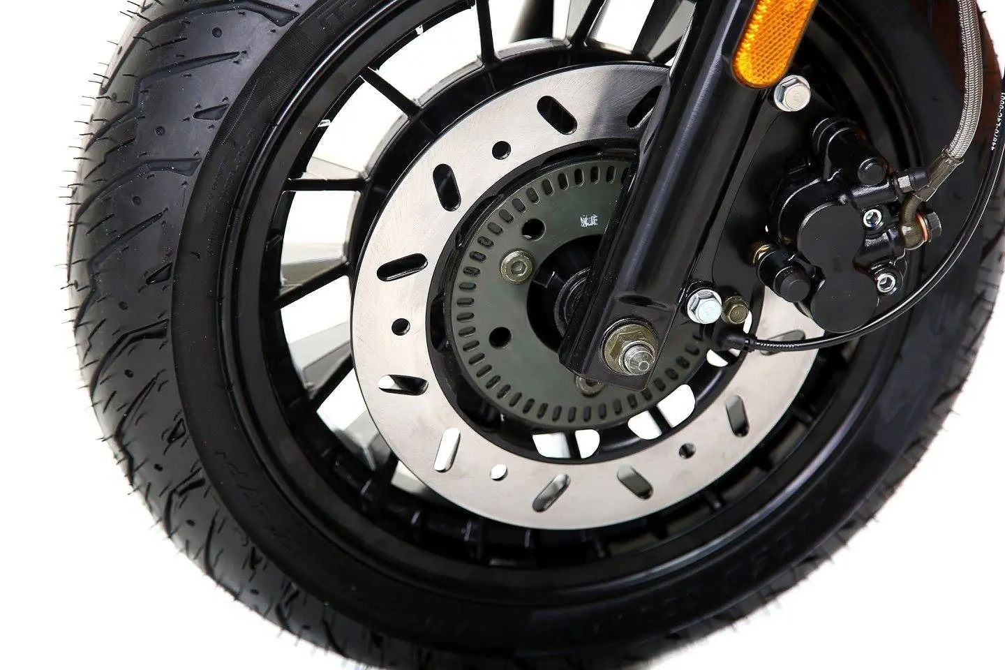 Pict Gallery : Terpesona merahnya Lambretta, finishing detilnya juozz