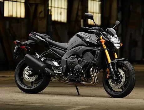 2011-Yamaha-FZ8-black