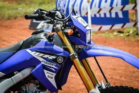 Yamaha_WR250R (8)
