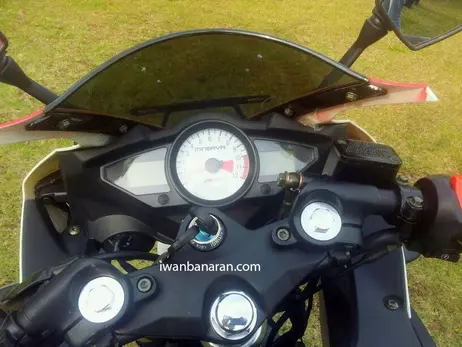 Minerva RX150 (1)
