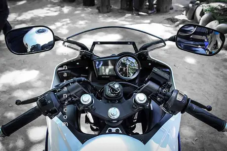 Yamaha YZF_R15 (28)