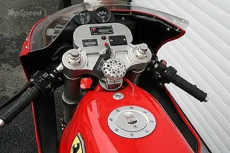 Hahhh… — Ferrari buat motor??