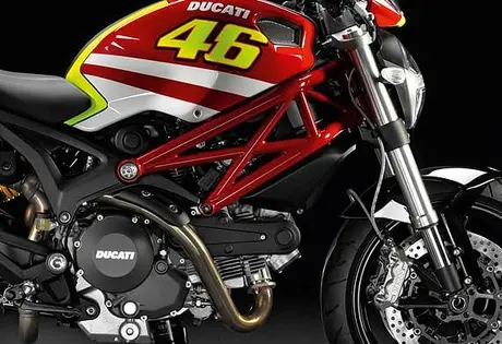Ducati_Rossi_and_Hayden_Replica_Ducati_Monsters_2011_03_1152x864