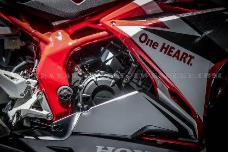 Honda all new CBR250RR 2017 (64)