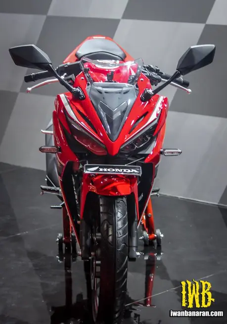 all new CBR150R versi 2016 (5)