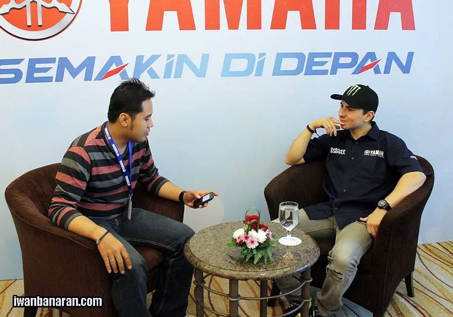 [ Breaking news] Jorge Lorenzo resmi pensiun dari Motogp, sedih euy