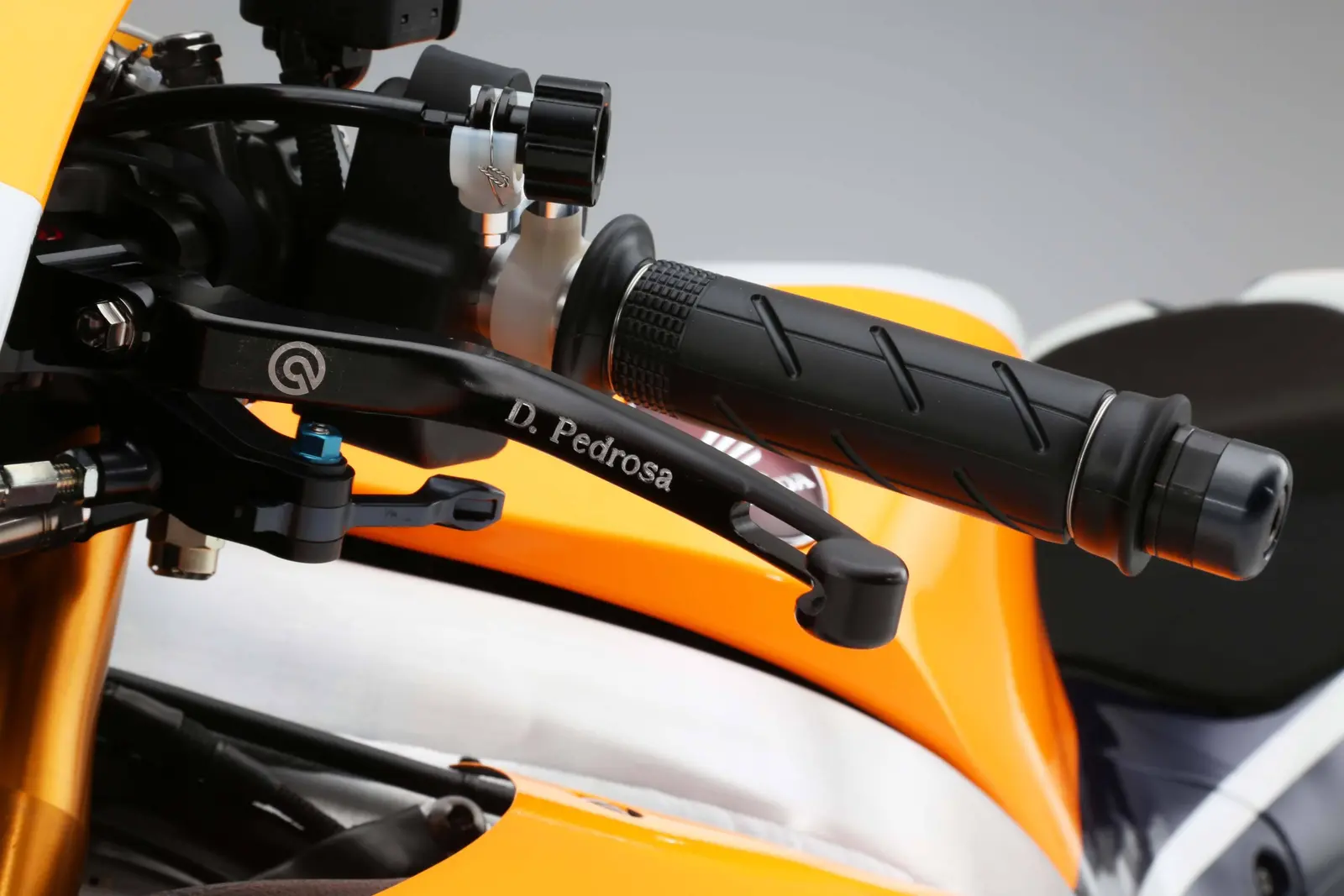 Dirilis di Indonesia, berikut foto high res Honda RC213V 2017… — Knalpot beda caakk
