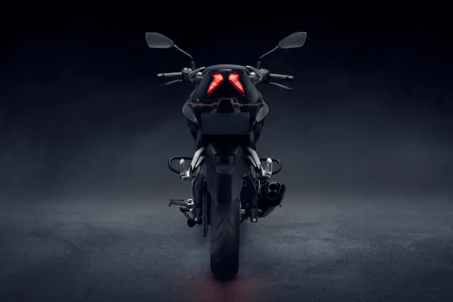 [Breaking] Bajaj rilis New Pulsar N250 & N250, wah headlamp kayak MT25 cak