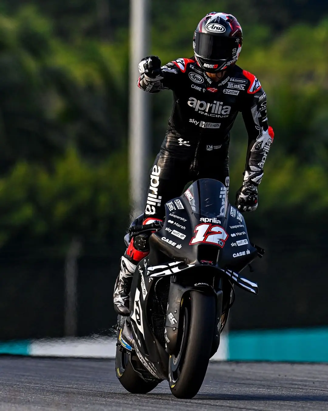 Motogp Sepang Tes Day 2 : Vinales menggila