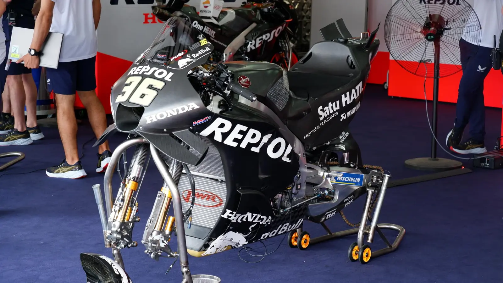Hasil Tes Motogp Sepang (1 PM): Marquez jajal 4 RC213V….Fabio Ngetes 3 unit New YZR-M1, top speednya gilaaaa