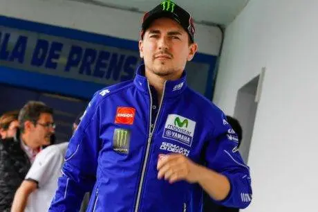 99-jorge-lorenzo-esp_gp_4420_0.middle