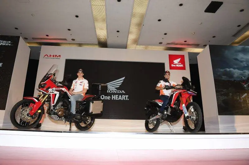 Dirilis di Indonesia, berikut foto high res Honda RC213V 2017… — Knalpot beda caakk
