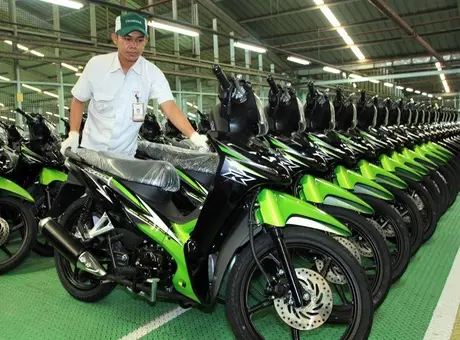 Honda brojolin striping dan warna baru untuk bebek Revo….