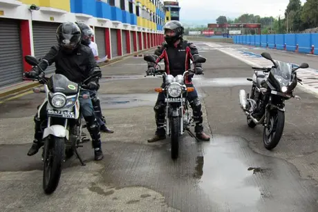 IMG_3545 Test ride Pulsar220 tanggal 9?? kesempatan emas….