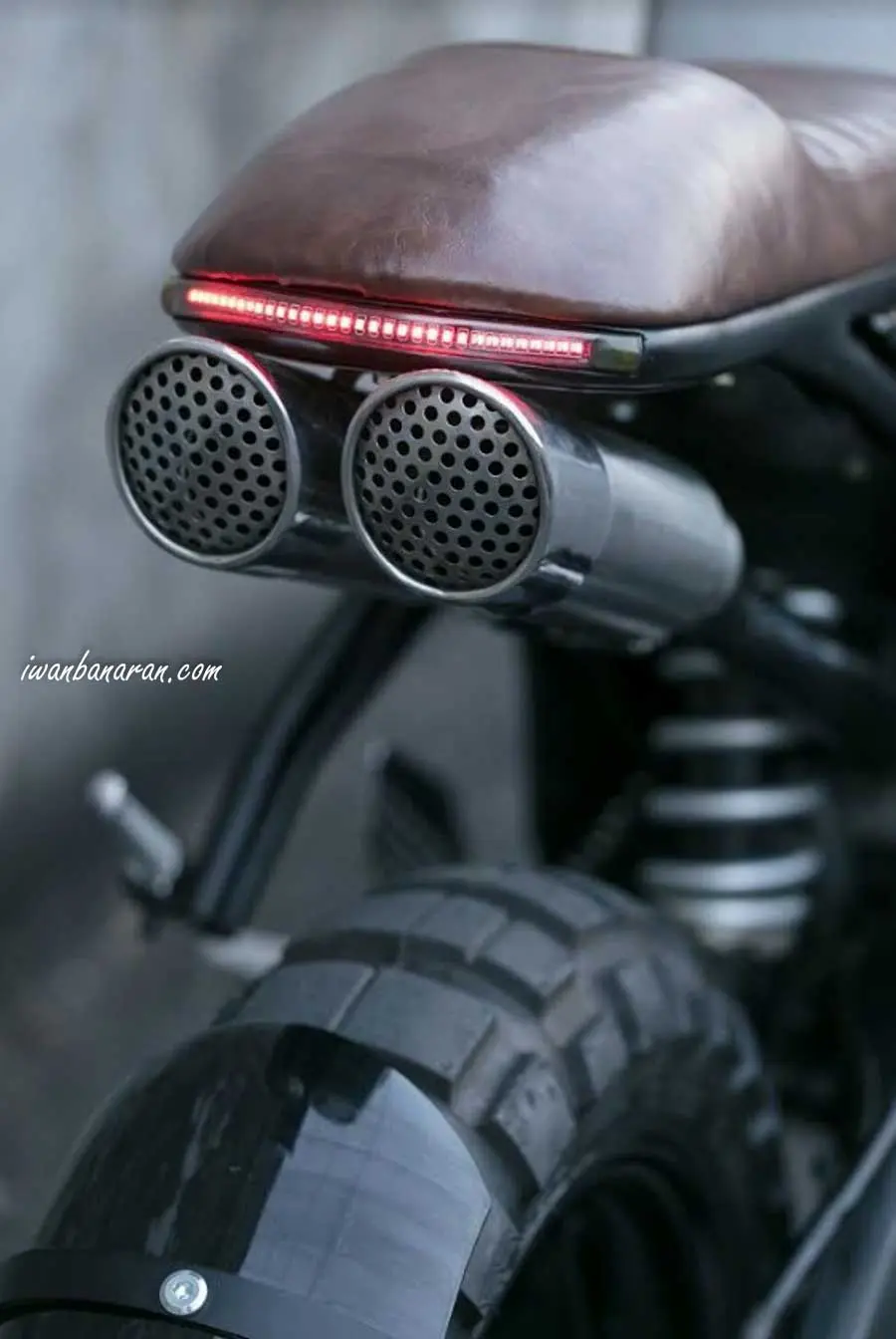 Modifikasi : Yamaha new XSR-250 ? bukan, ini adalah Yamaha YZF R25