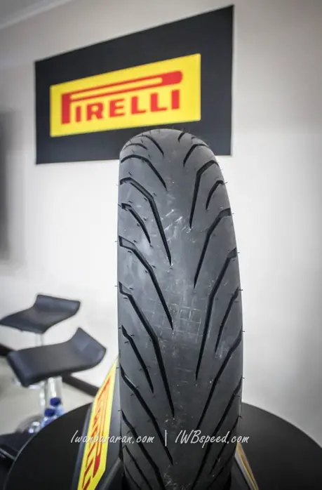 pirelli angel ct (6)