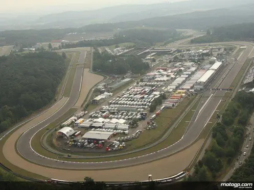 Jadwal sementara Motogp 2011….