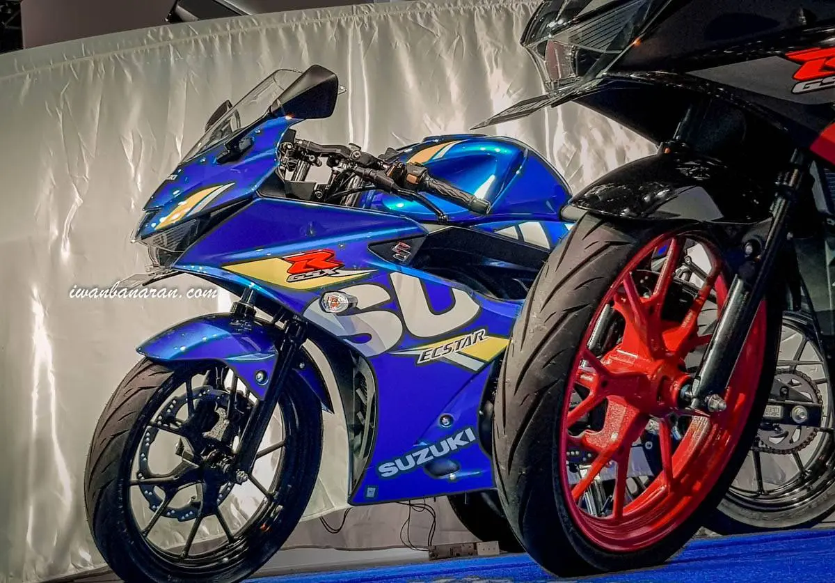 Mega gallery Suzuki new GSX-R150 warna 2018, warna putih hilang
