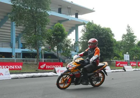 Press release new Honda Blade….target 33ribu perbulan
