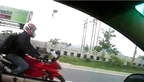 Spyshot Yamaha new R15 brojol lageee!….permainan marketing??