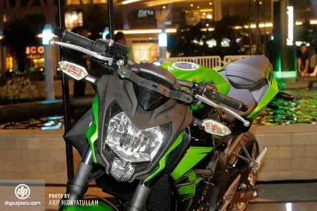 Kawasaki_Z_250_SL_006