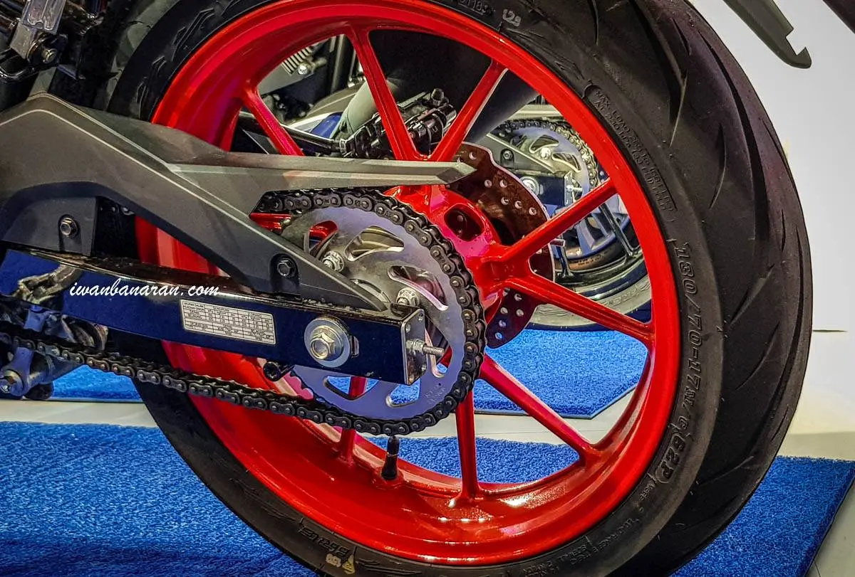 Mega gallery Suzuki new GSX-R150 warna 2018, warna putih hilang