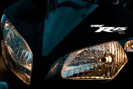 yamaha_r15_08