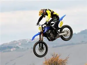 Cedera Rossi ternyata lebih parah dari yang diperkirakan!?.