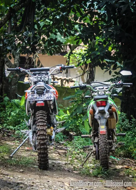 KLX150 vs Viar CrossX200 (8)