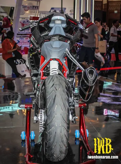 tvs-akula-310-16
