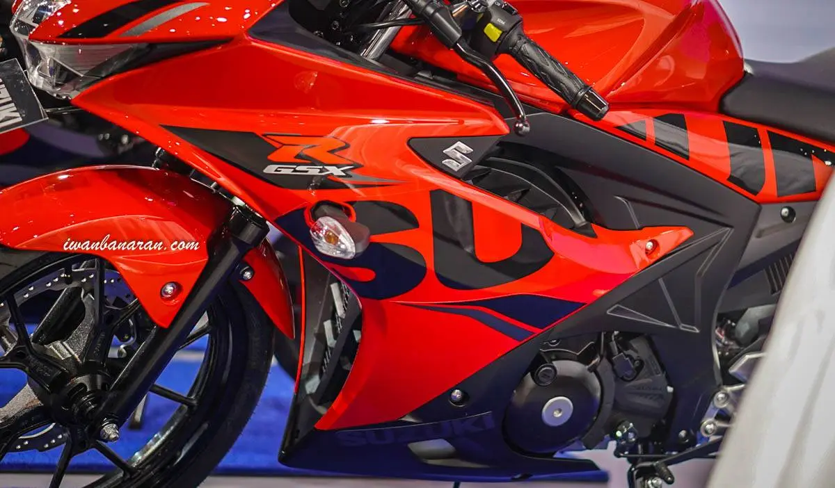 Mega gallery Suzuki new GSX-R150 warna 2018, warna putih hilang