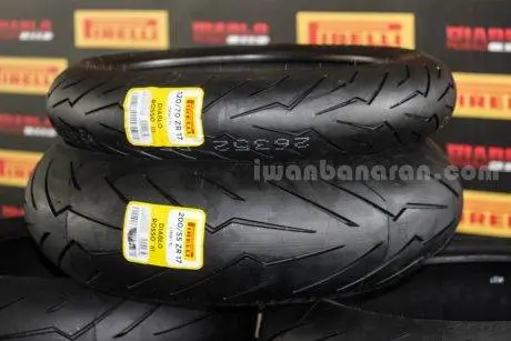 Pirelli Diablo Rosso III (2)