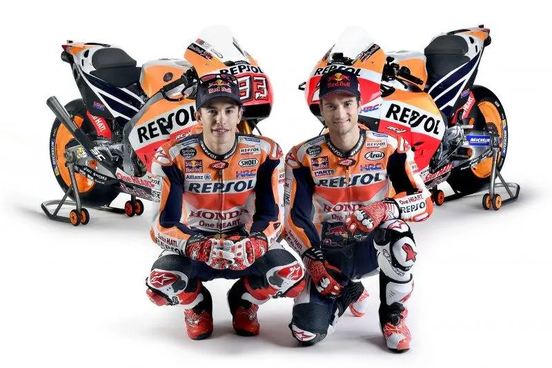 Dirilis di Indonesia, berikut foto high res Honda RC213V 2017… — Knalpot beda caakk